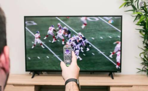 Super Bowl TV Tips: How To Buy Right for the Big Game