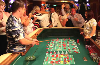 las vegas craps rolling and betting